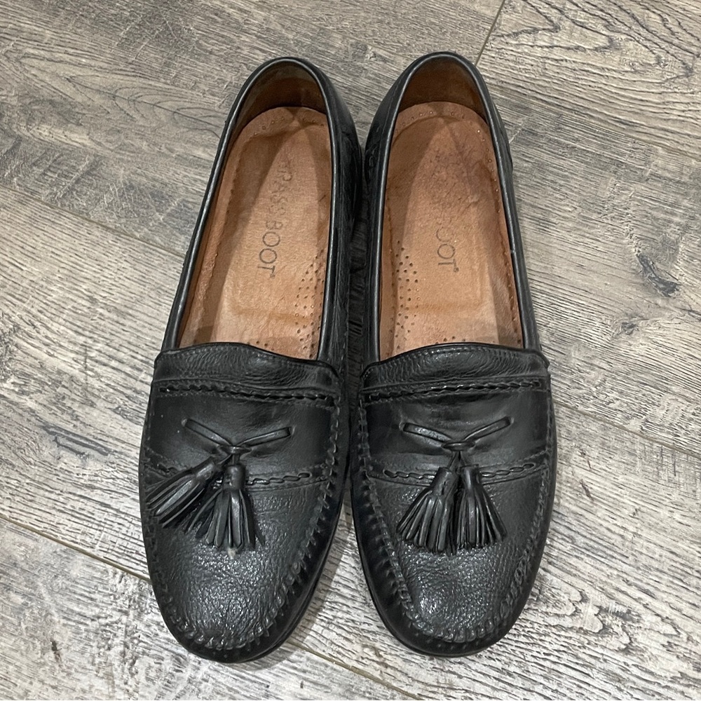 Brass Boot Men’s Tassel Loafers